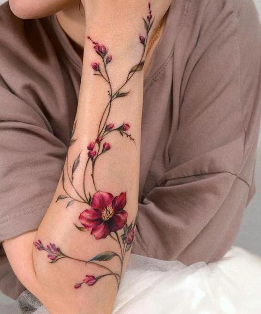 tatouage bras fleur