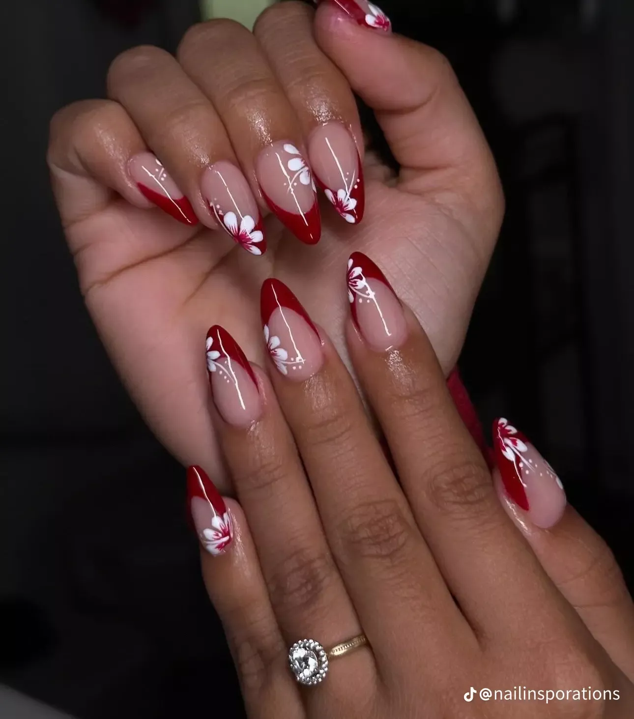 ongle rouge nail art