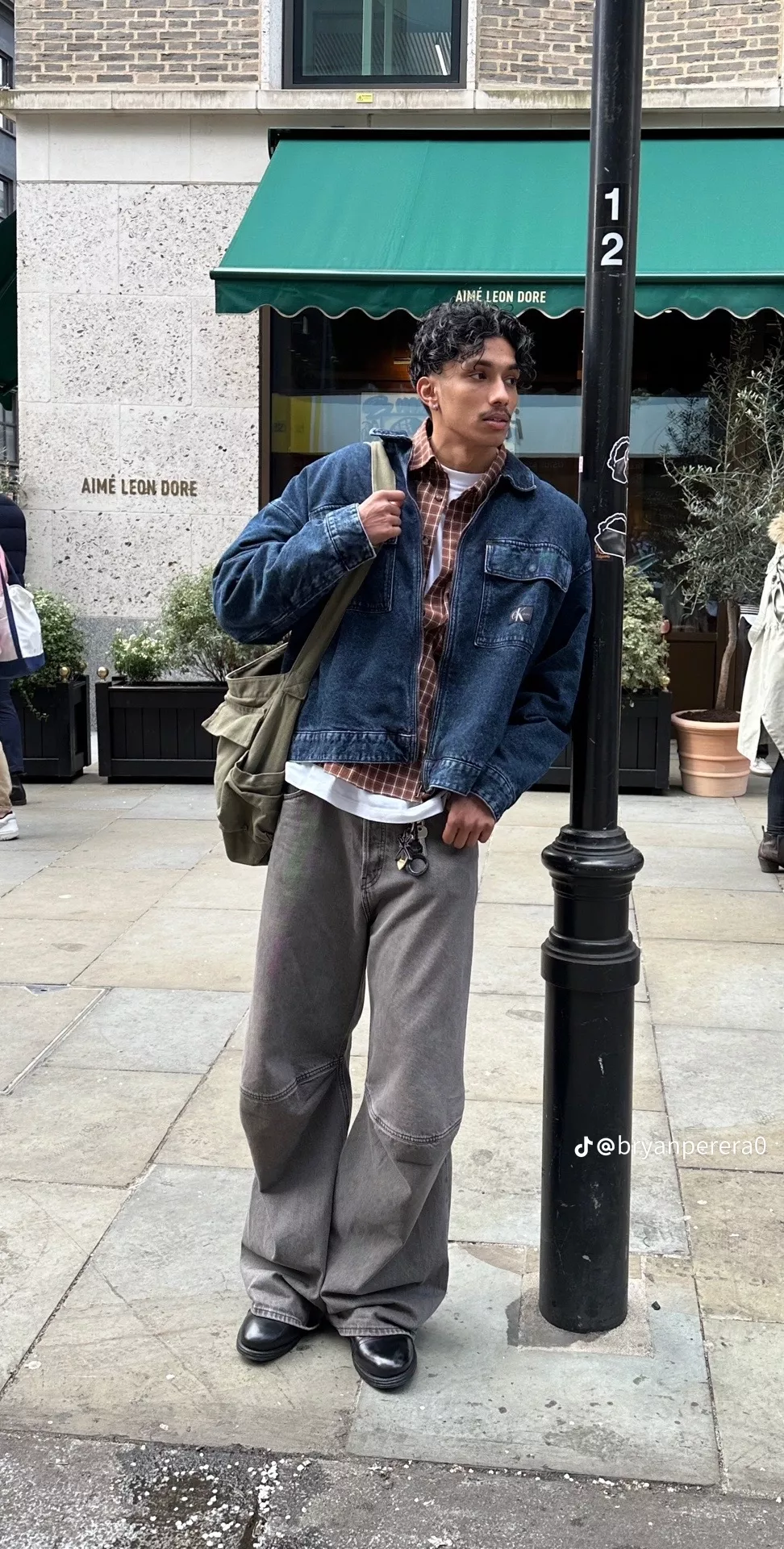 Raie Milieu Homme Street Style